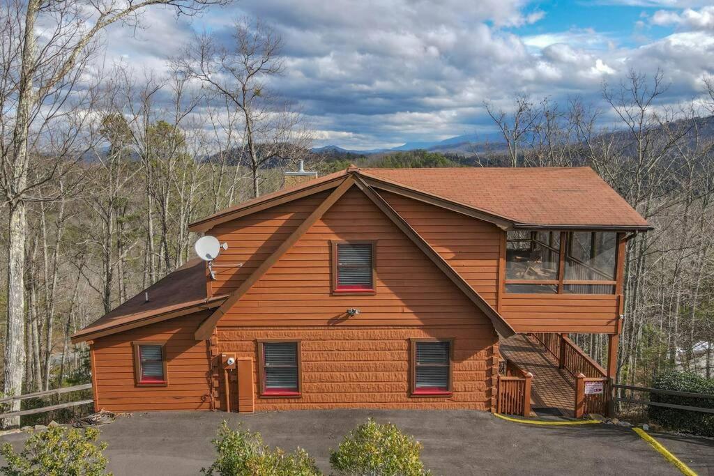 Holiday home Over The Mountain - Smoky Mountain View *