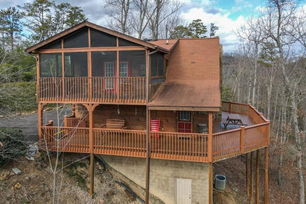 Over The Mountain - Smoky Mountain View Holiday home *